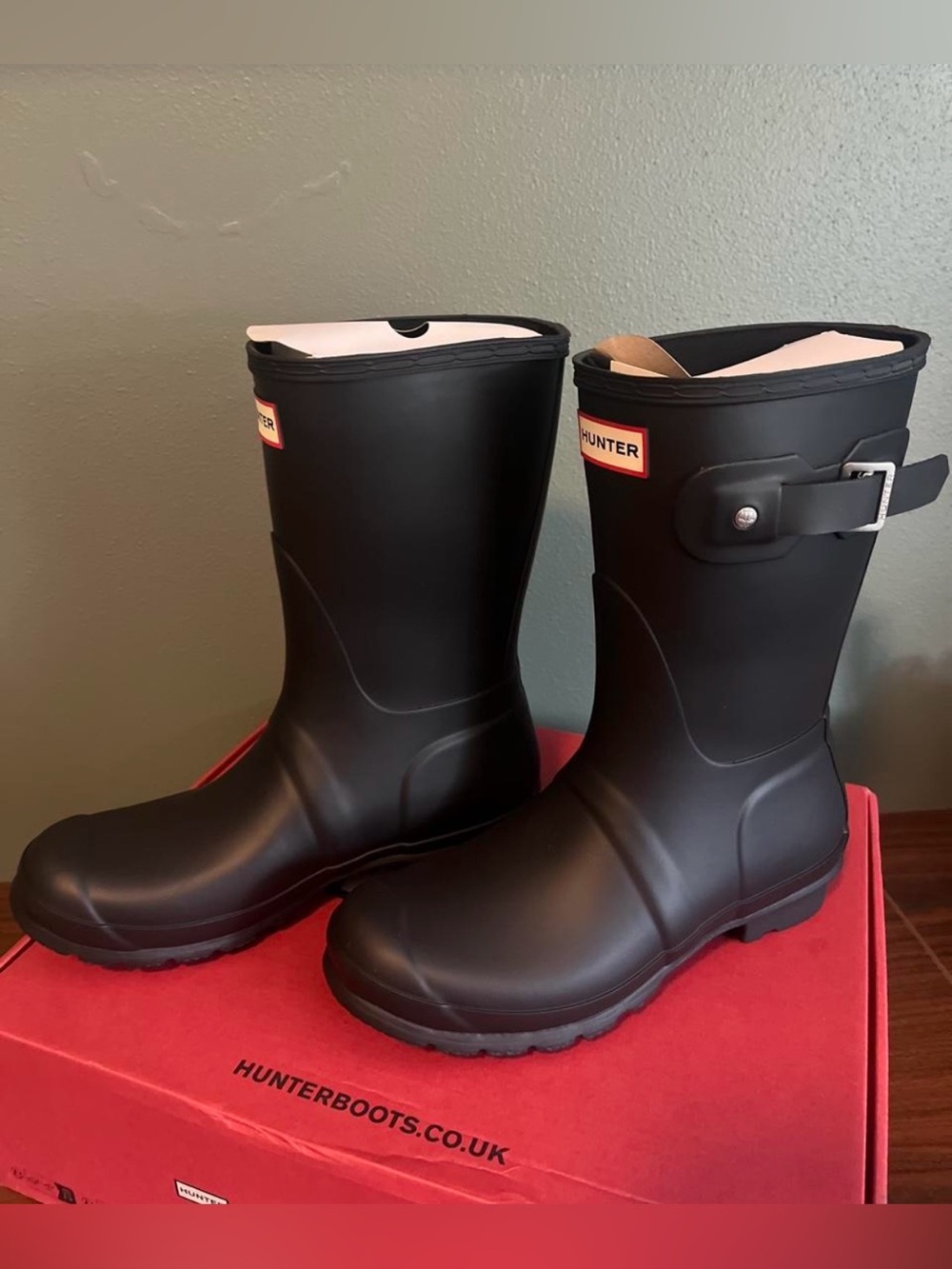 Hunter Women's Black Short Rain Boots NIB size 7
